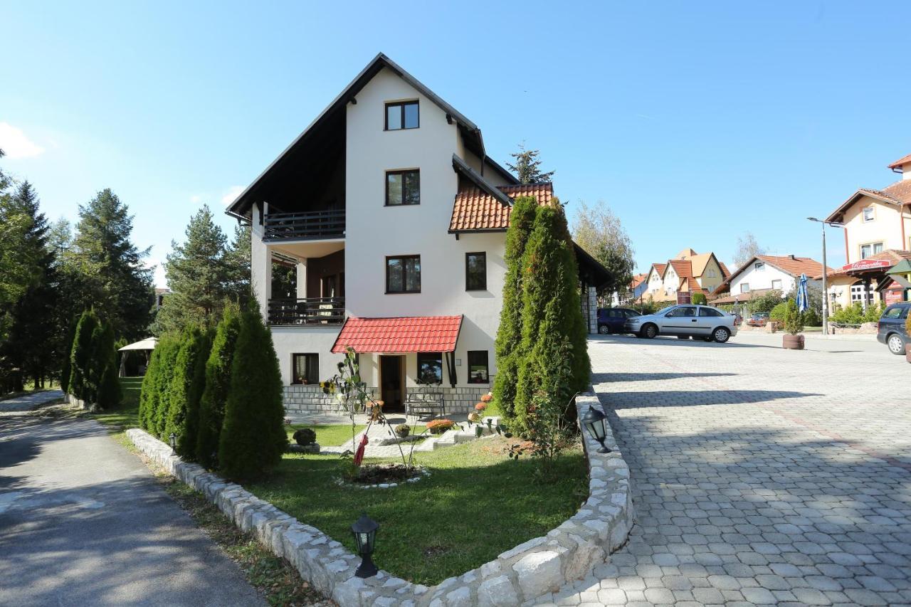 Apartments Vila Knez Zlatibor Bagian luar foto